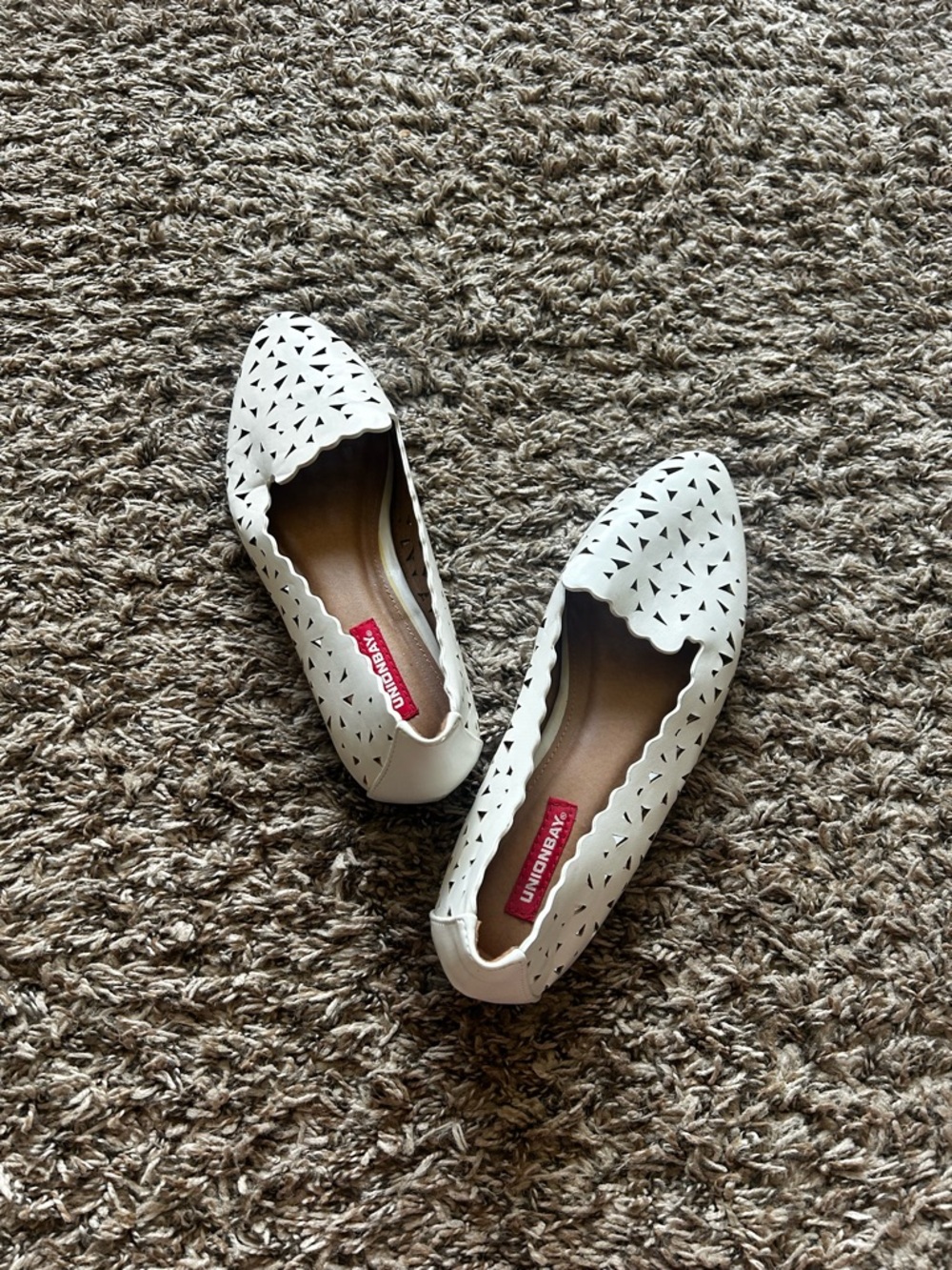 White Scalloped Ballet Flats